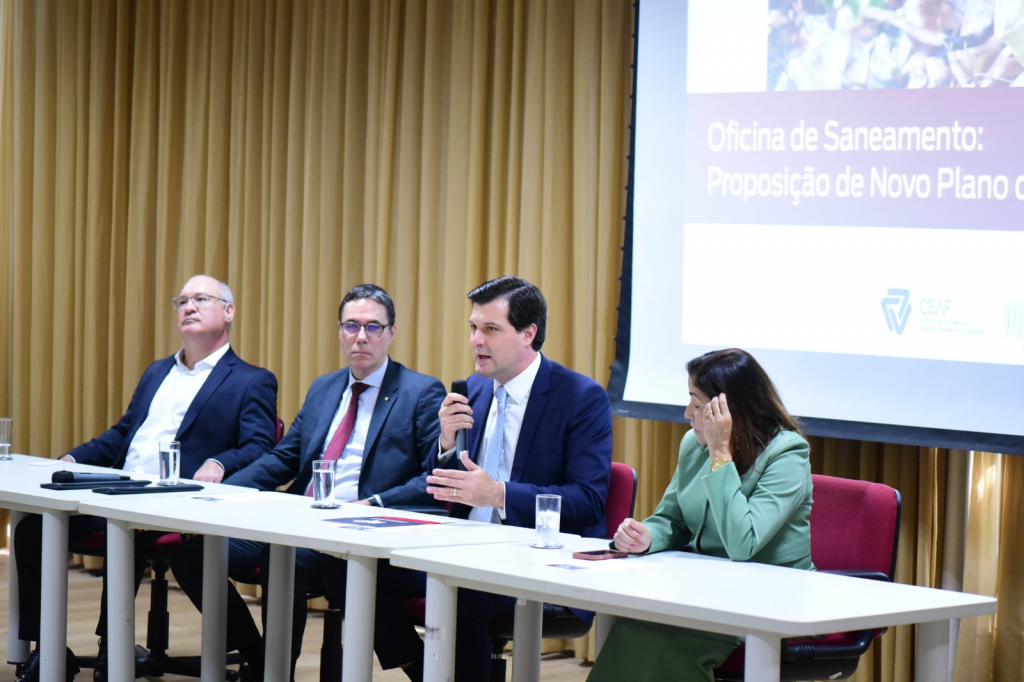 Oficina de saneamento debate aprimoramento de ações na área ambiental